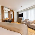 Beks Premium & 5* Kusadasi